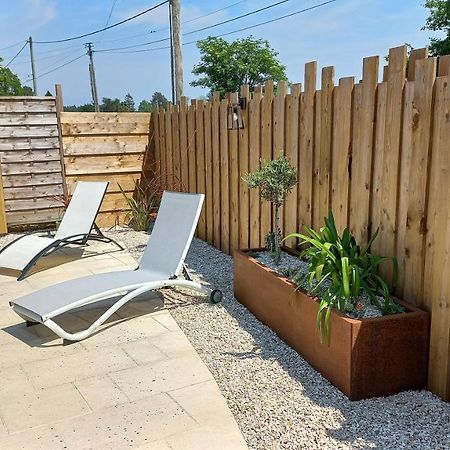 En Pleine Campagne, Proche Du Mans - Chambre D'Hotes Fillé Zewnętrze zdjęcie