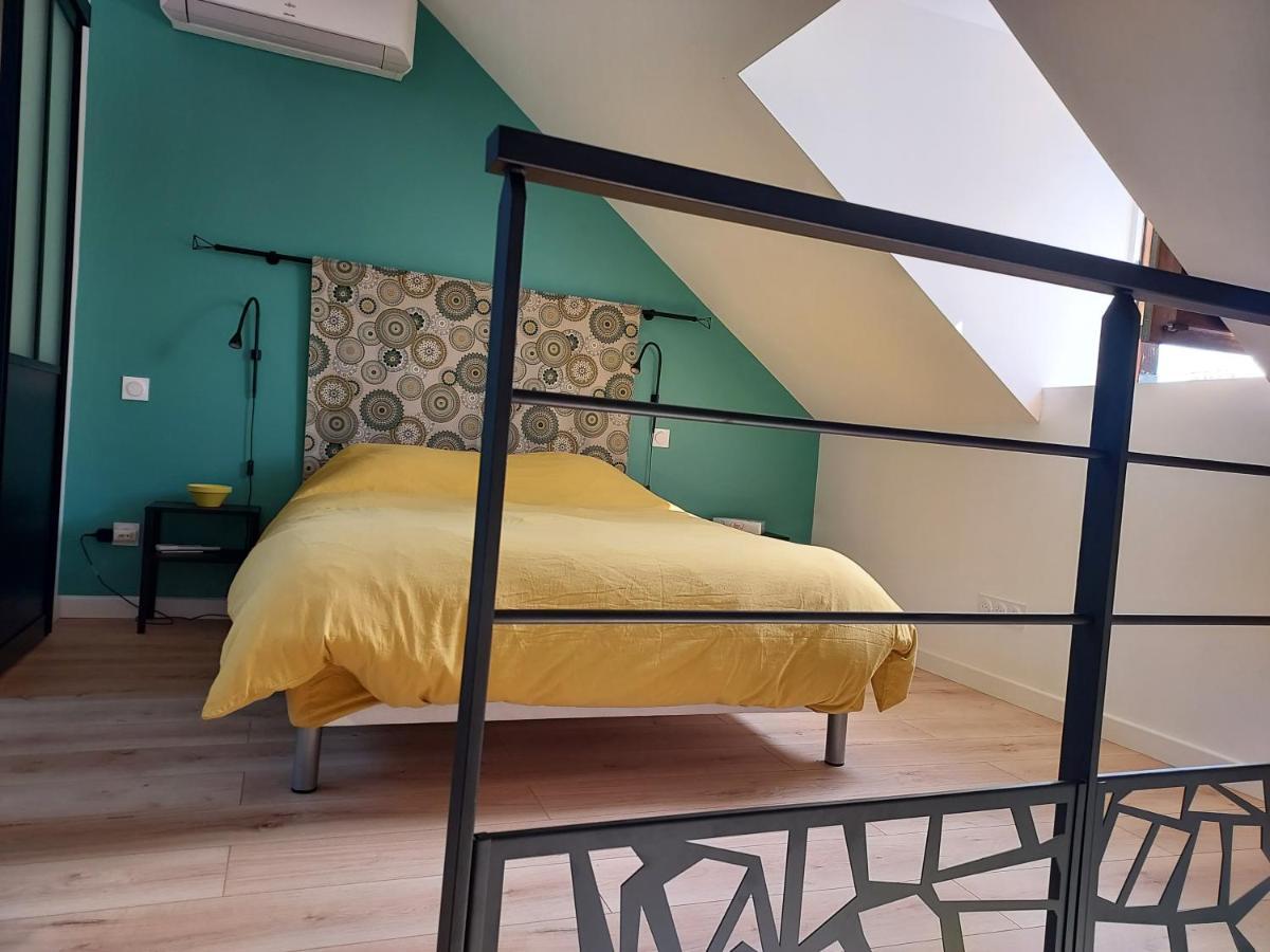 En Pleine Campagne, Proche Du Mans - Chambre D'Hotes Fillé Zewnętrze zdjęcie