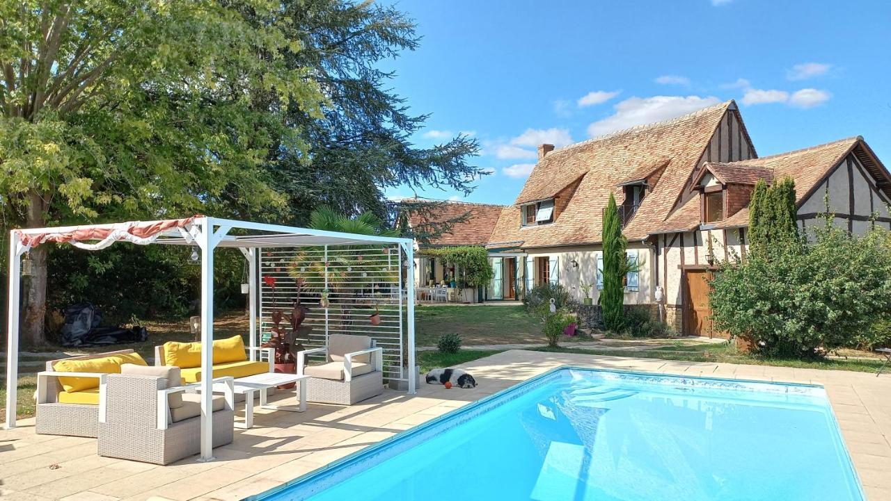 En Pleine Campagne, Proche Du Mans - Chambre D'Hotes Fillé Zewnętrze zdjęcie
